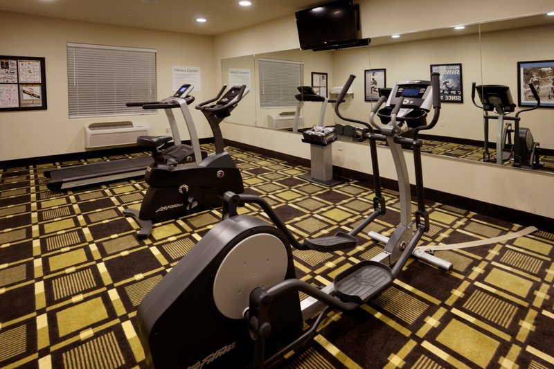 Holiday Inn Express - Tow, TX