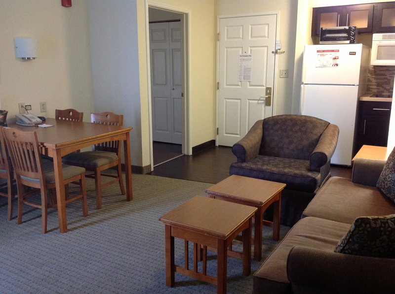 Staybridge Suites Austin Arboretum - Austin, TX