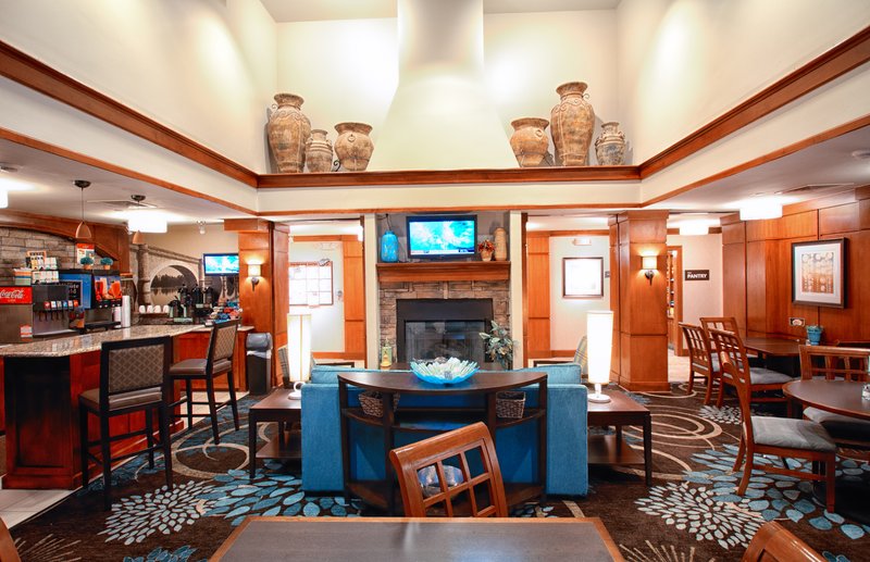 Staybridge Suites Austin Arboretum - Austin, TX