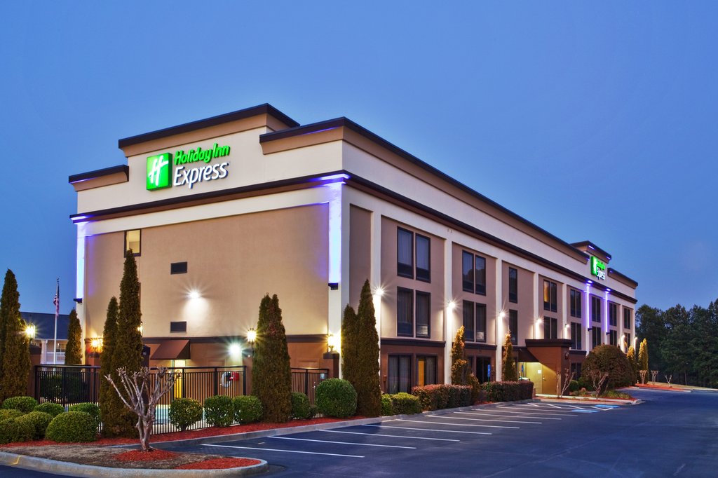 Holiday Inn Express PEACHTREE CORNERS-NORCROSS - Tap to explore photos
