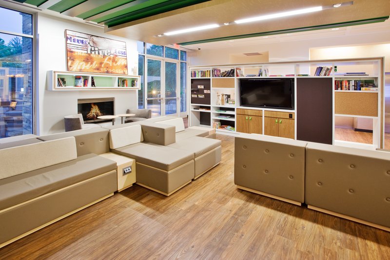 Holiday Inn - Duluth, GA