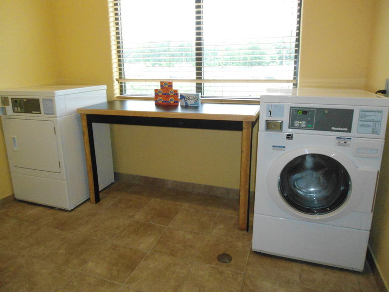 Holiday Inn Express & Suites ATLANTA EAST - LITHONIA - Dunwoody, GA