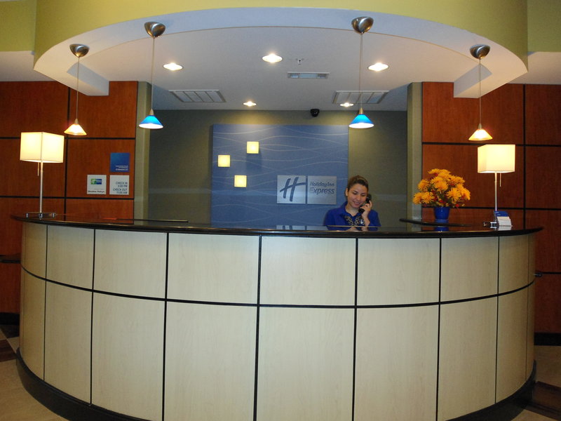 Holiday Inn Express & Suites ATLANTA EAST - LITHONIA - Dunwoody, GA