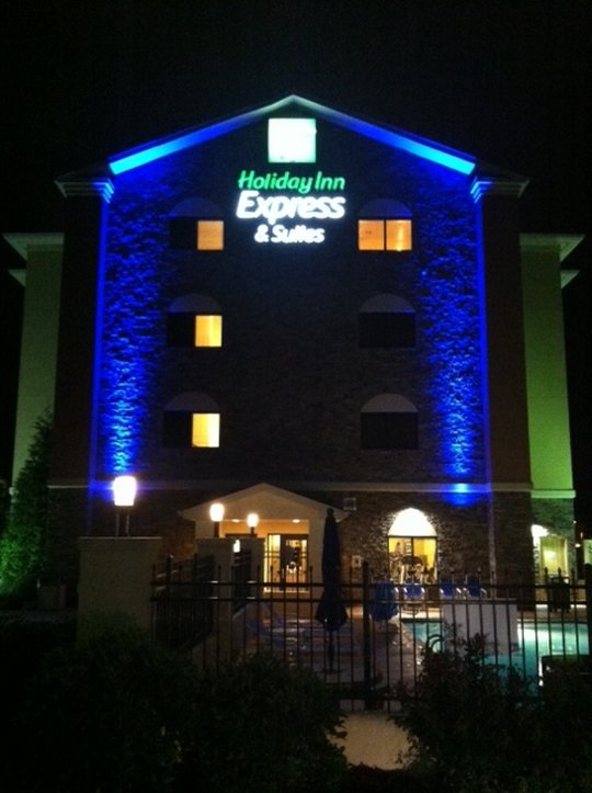 Holiday Inn Express & Suites ATLANTA EAST - LITHONIA - Dunwoody, GA
