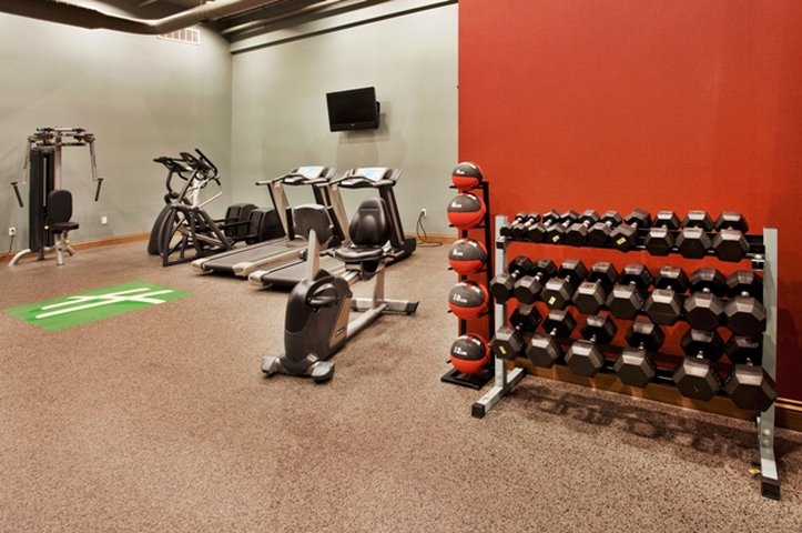 Holiday Inn OMAHA DOWNTOWN-AIRPORT - Omaha, NE