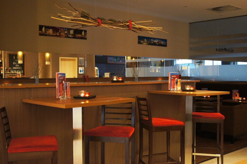 Hotel Holiday Inn Express Berlin City Centre-West Sala de estar do saguão