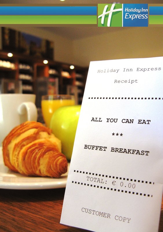 Hotel Holiday Inn Express Berlin City Centre-West Bar de café da manhã