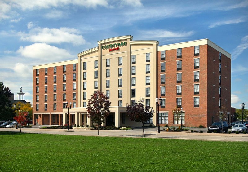 Courtyard By Marriott Hamilton - Hamilton, OH