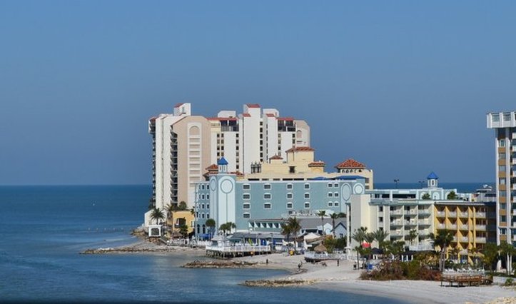 Econo Lodge-On The Beach - Clearwater, FL