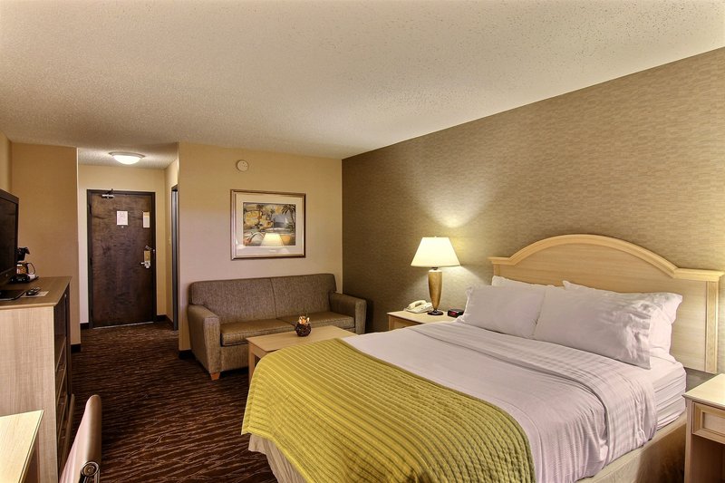 Holiday Inn - Fargo, ND