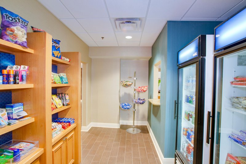 Hampton Inn - Seffner, FL