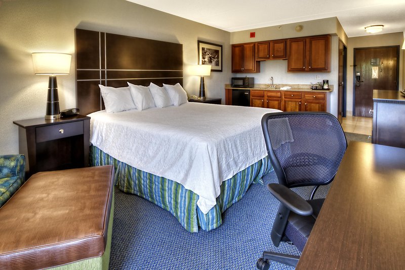 Hampton Inn Greensburg - Greensburg, PA