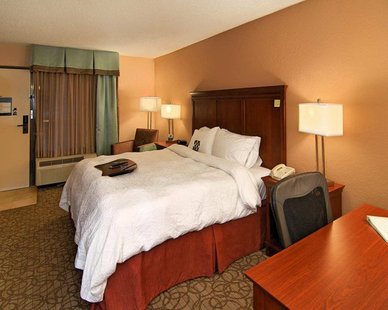 Hampton Inn-Gainesville - Gainesville, FL