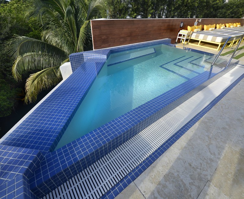 Rodeway Inn - New Cumberland, PA