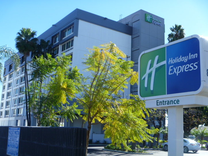 Holiday Inn Express VAN NUYS - Van Nuys, CA