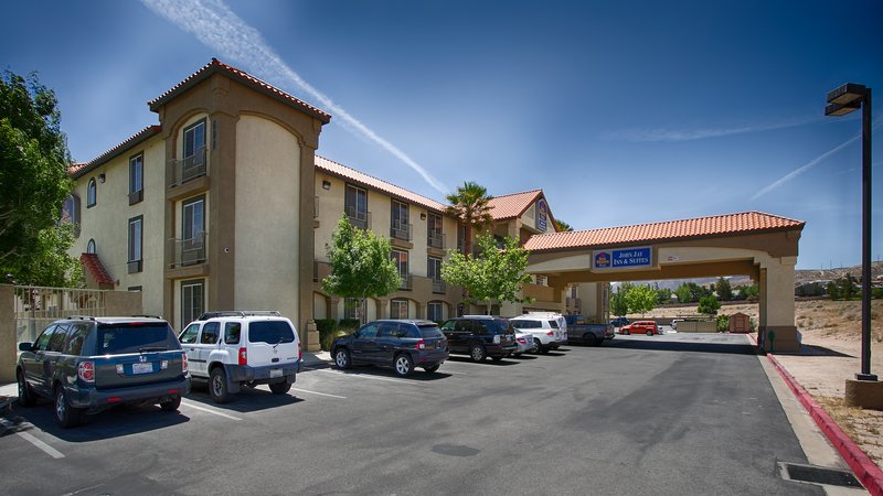 BEST WESTERN PLUS John Jay Inn & Suites - Palmdale, CA