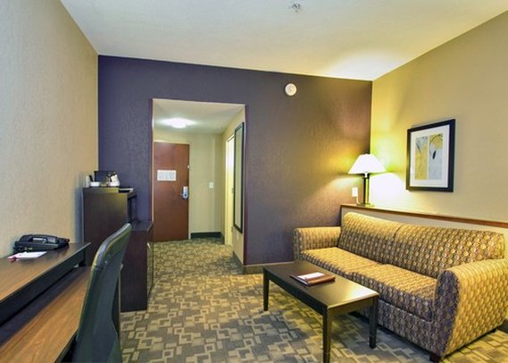 Comfort Suites - Whitsett, NC