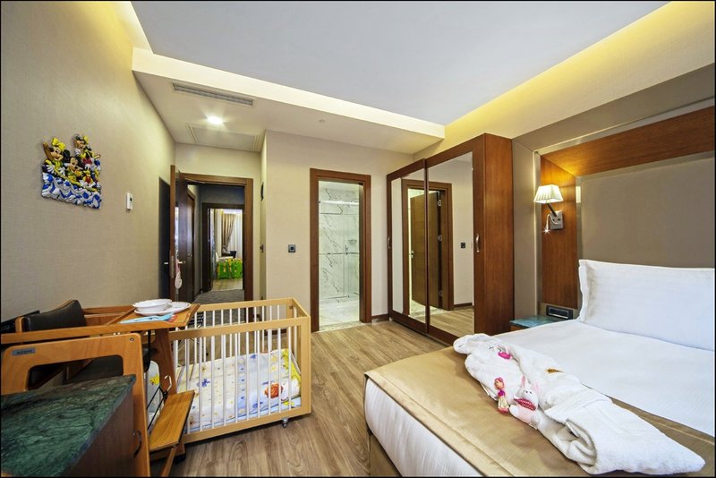 Dosso Dossi Hotel Oldcity | Alemdar Mh Alaykosku 12 34110 /Istanbul | +90 212 526 40 90