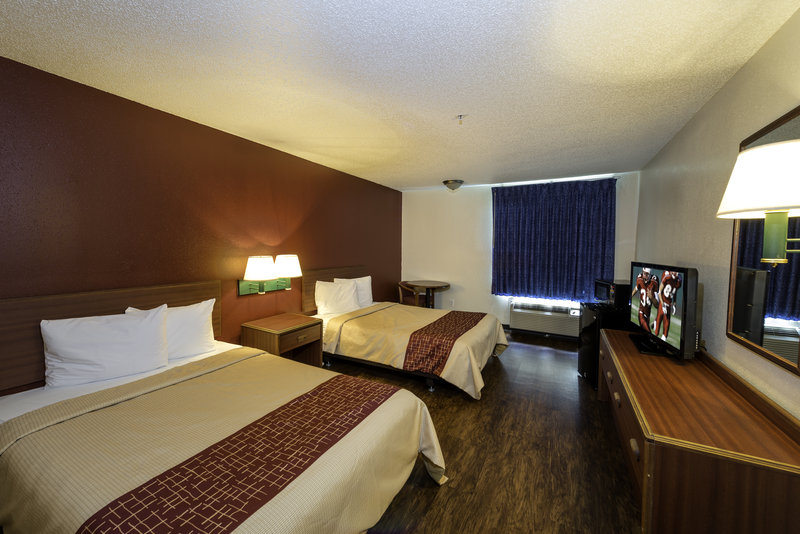 Red Roof Inn & Suites Savannah Airport - Pooler, GA
