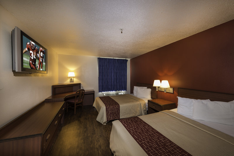 Red Roof Inn & Suites Savannah Airport - Pooler, GA