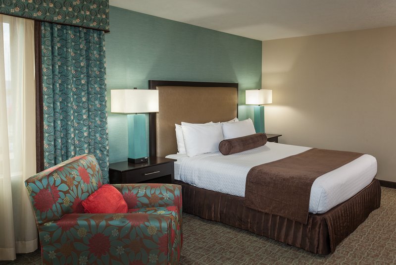 Crowne Plaza Anchorage-Midtown - Anchorage, AK