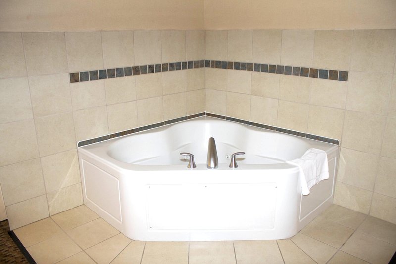 Hampton Inn & Suites Greeley - Greeley, CO
