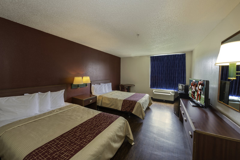 Red Roof Inn & Suites Savannah Airport - Pooler, GA