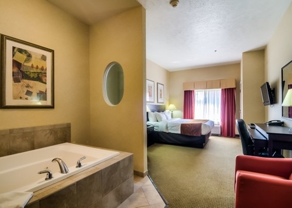 Comfort Suites - Merrillville, IN