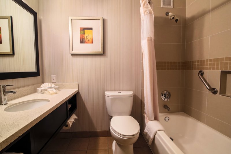 Hilton Garden Inn Valencia Six Flags - Valencia, CA