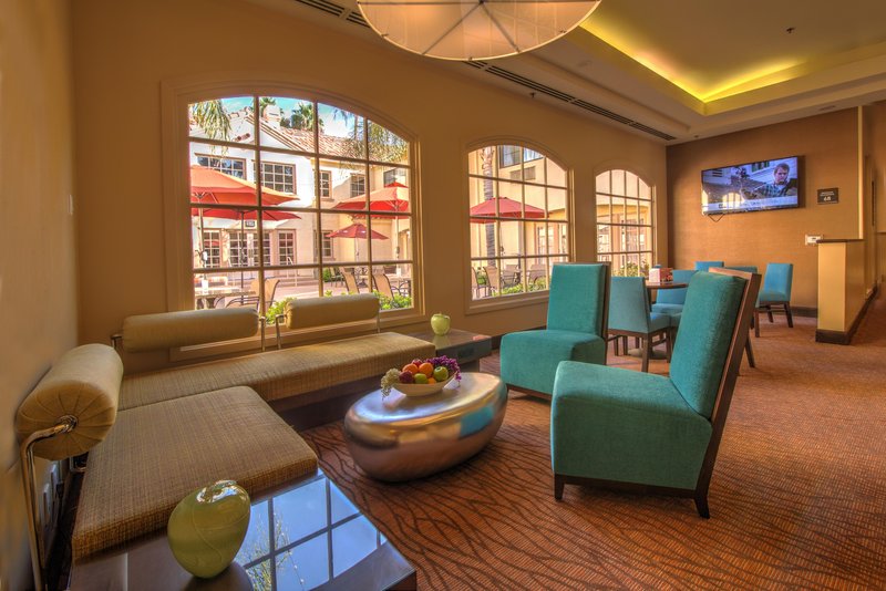 Hilton Garden Inn Valencia Six Flags - Valencia, CA