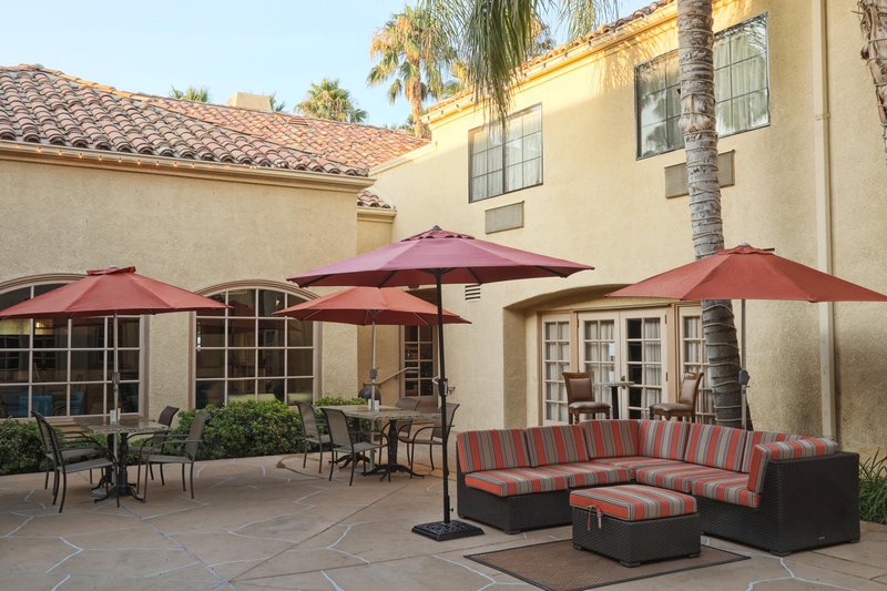 Hilton Garden Inn Valencia Six Flags - Valencia, CA