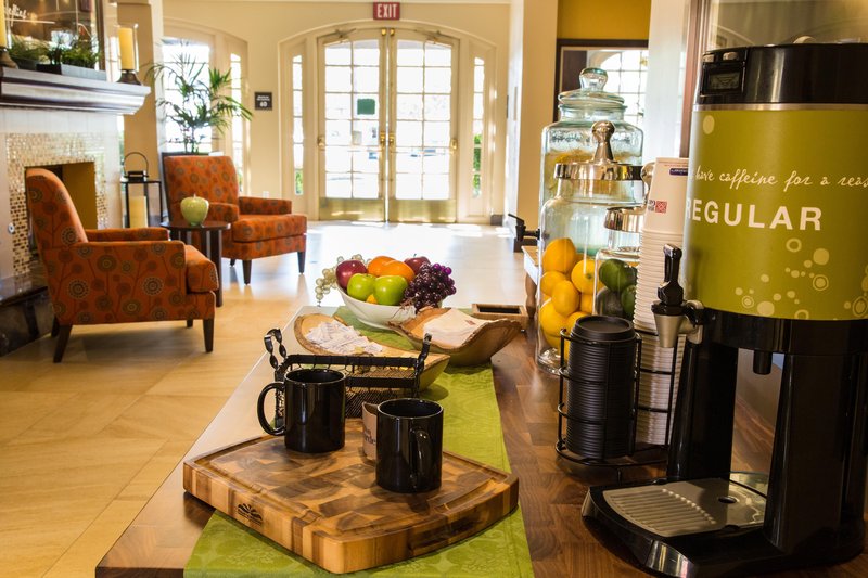 Hilton Garden Inn Valencia Six Flags - Valencia, CA