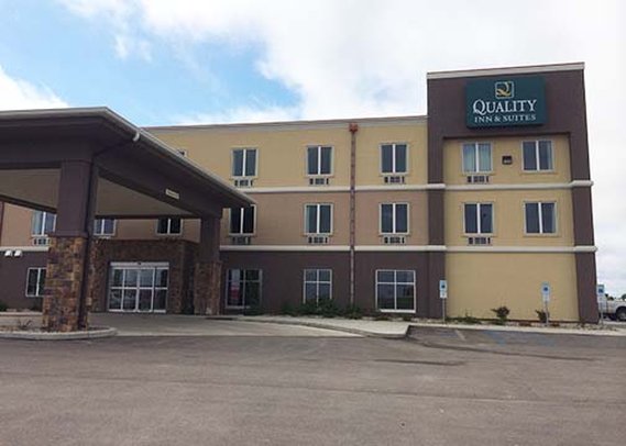 Quality Inn & Suites - Minot, ND