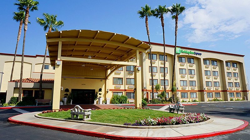 Holiday Inn Express COLTON-RIVERSIDE NORTH - San Bernardino, CA