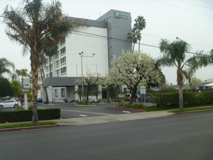 Holiday Inn Express VAN NUYS - Van Nuys, CA
