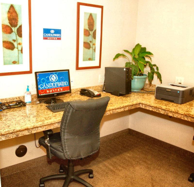 Candlewood Suites SANTA MARIA - Santa Maria, CA