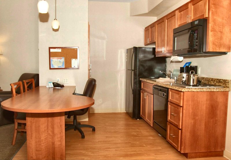 Candlewood Suites SANTA MARIA - Santa Maria, CA