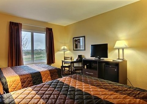 Quality Inn & Suites - Minot, ND