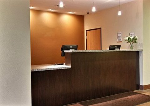 Quality Inn & Suites - Minot, ND