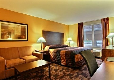 Quality Inn & Suites - Minot, ND