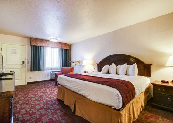 Quality Inn - Evanston, WY