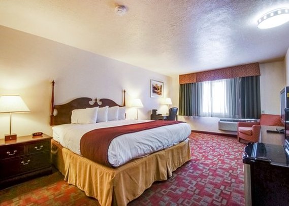 Quality Inn - Evanston, WY