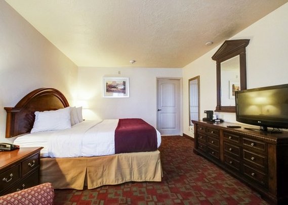 Quality Inn - Evanston, WY