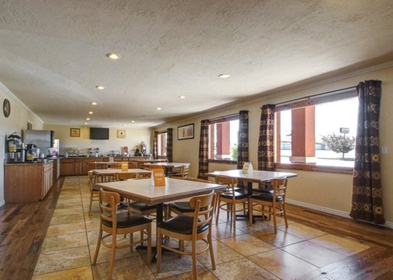 Quality Inn - Evanston, WY