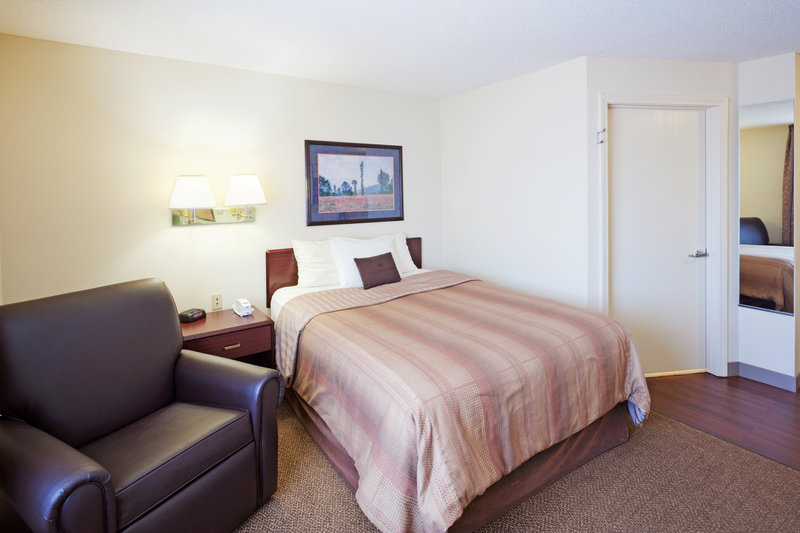 Candlewood Suites BOSTON-BURLINGTON - Burlington, MA