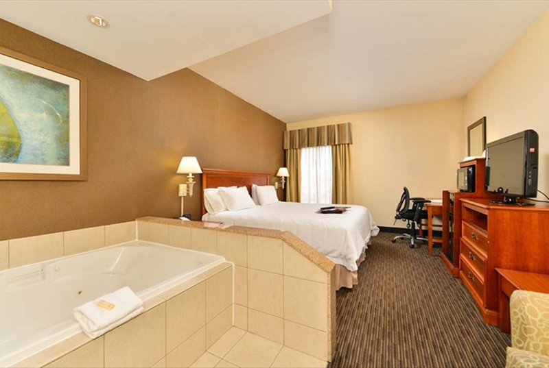Hampton Inn Linden - Linden, NJ