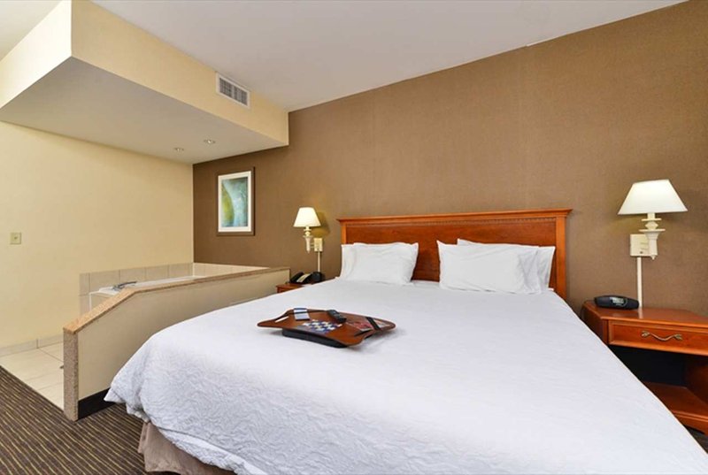 Hampton Inn Linden - Linden, NJ