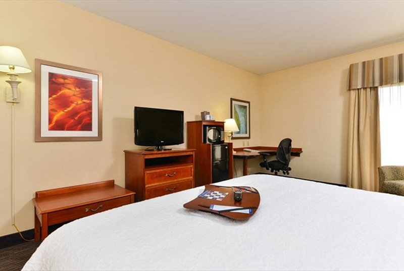 Hampton Inn Linden - Linden, NJ