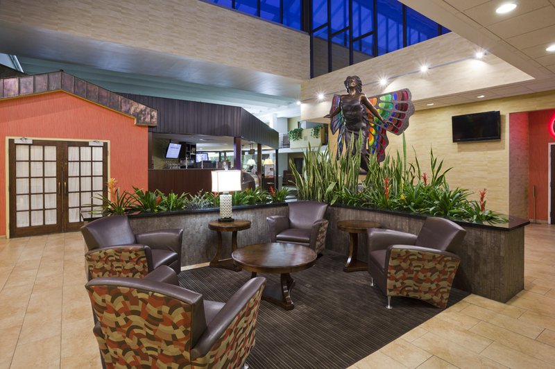 Holiday Inn AUSTIN CONFERENCE CENTER - Austin, MN