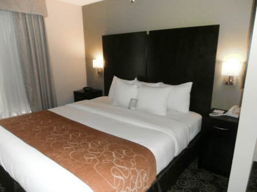 Comfort Suites - Brownsburg, IN
